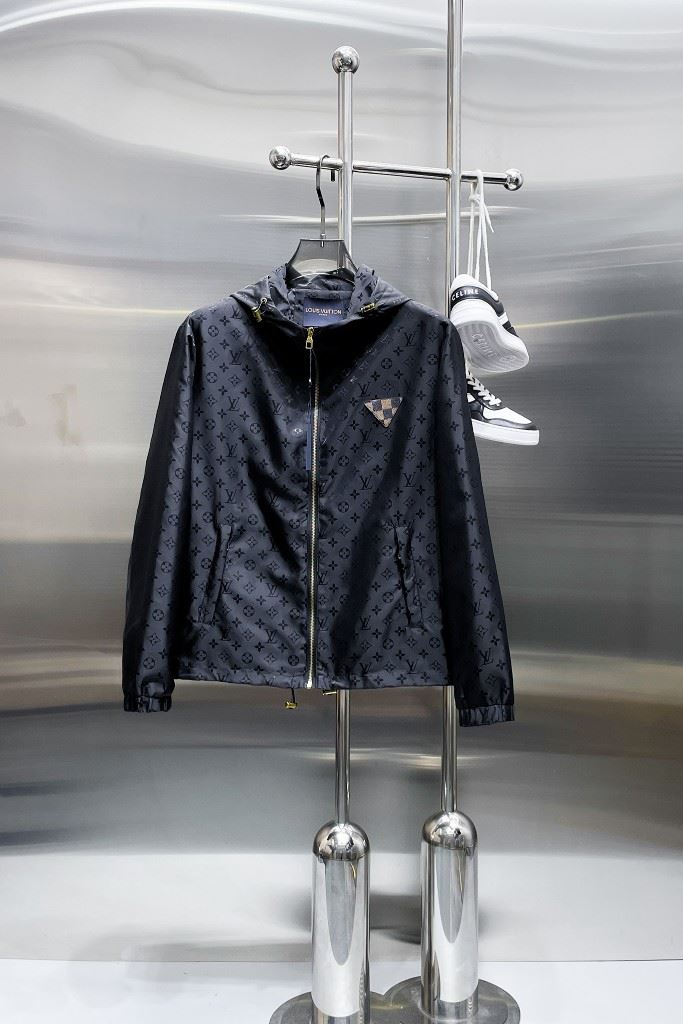 Louis Vuitton Outwear